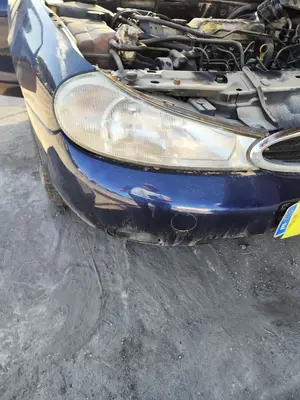 Foto de FARO DERECHO FORD MONDEO BERLINA (GD) 1.8 16V CAT (116 CV / 85 KW) referencia 1110514