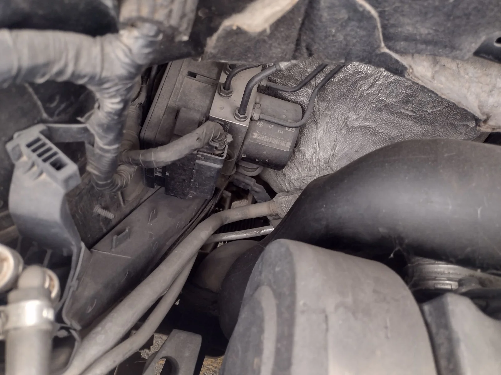 Foto de ABS SEAT LEON (1P1) 2.0 TDI (140 CV / 103 KW) referencia 1K0614117H FKZ