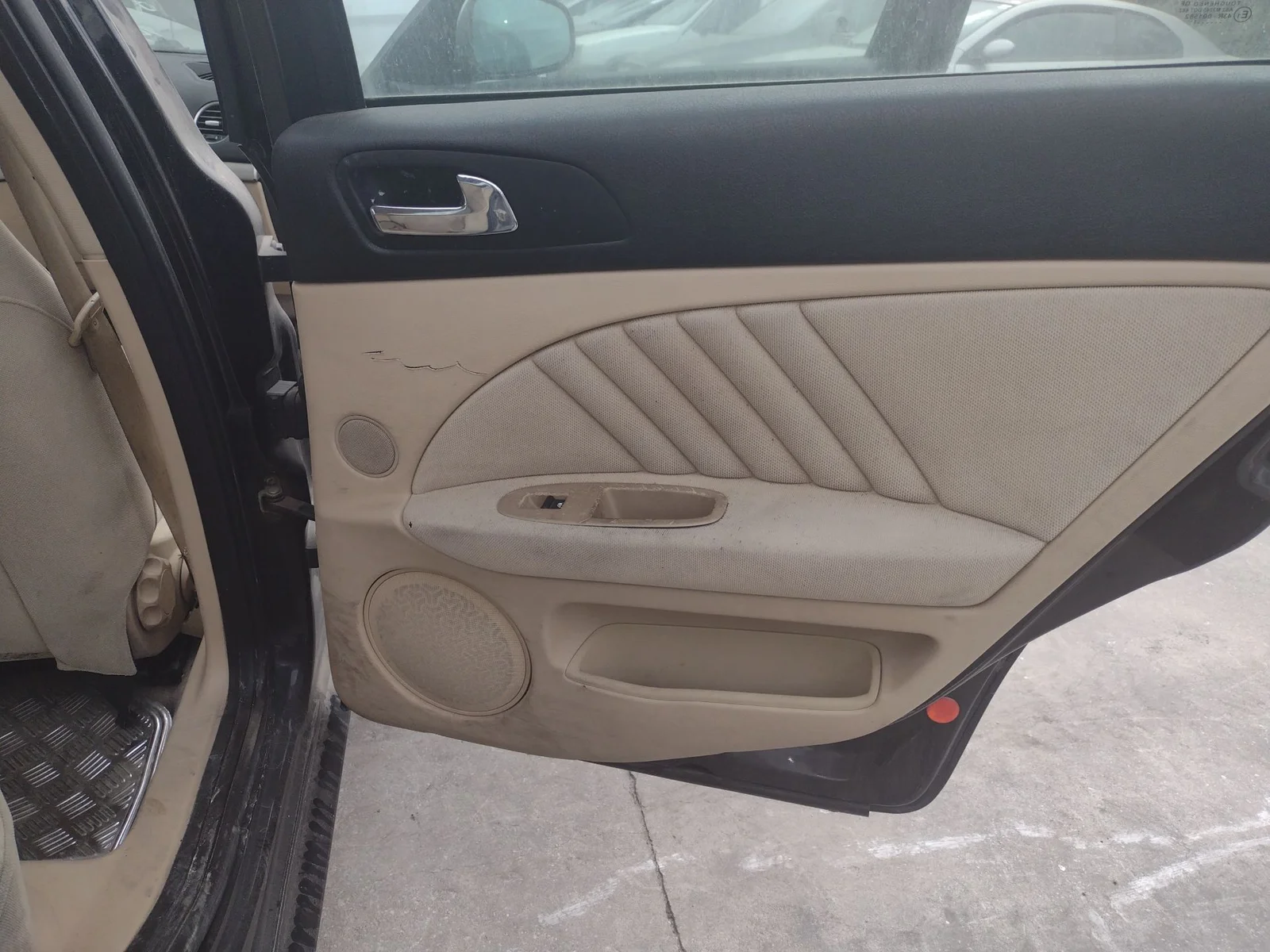 Foto de GUARNECIDO PUERTA TRASERA DERECHA ALFA ROMEO 159 (140) 1.9 JTD (M) 16V CAT (150 CV / 110 KW) referencia 156059950