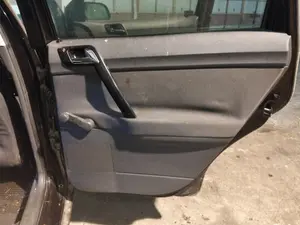 Foto de GUARNECIDO PUERTA TRASERA DERECHA VOLKSWAGEN POLO IV (9N1)