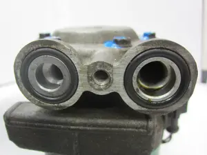 Foto de COMPRESOR AIRE ACONDICIONADO FORD FIESTA (CBK) referencia 2S611D629AE foto 5