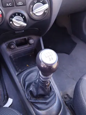 Foto de PALANCA CAMBIO KIA RIO (JB) 1.5 CRDi (110 CV / 81 KW)