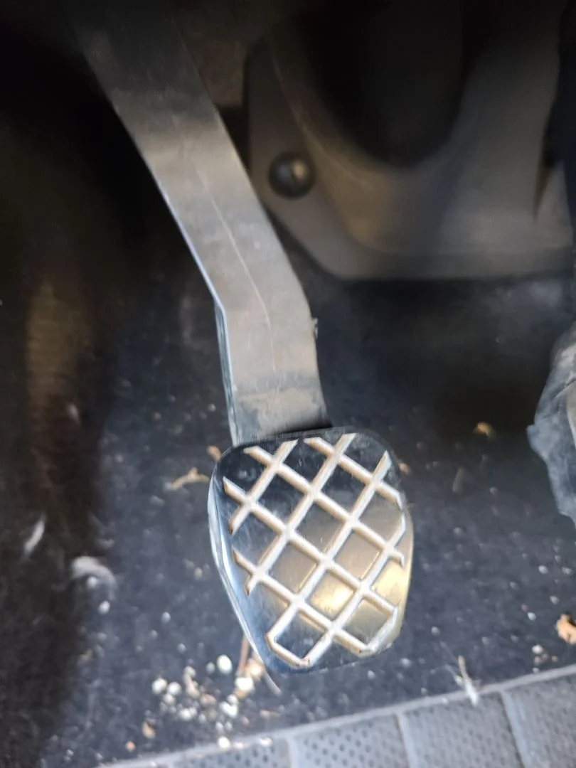 Foto de PEDAL EMBRAGUE SEAT CORDOBA BERLINA (6L2) 1.4 16V (75 CV / 55 KW)
