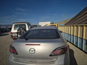 Foto de GUARNECIDO PORTON TRASERO MAZDA 6 BERLINA (GH) 2.2 Turbodiesel CAT (163 CV / 120 KW)