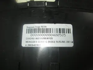 Foto de CUADRO INSTRUMENTOS MERCEDES-BENZ CLASE C (BM 203) BERLINA 1.8 CAT (163 CV / 120 KW) referencia A2035407811 foto 6