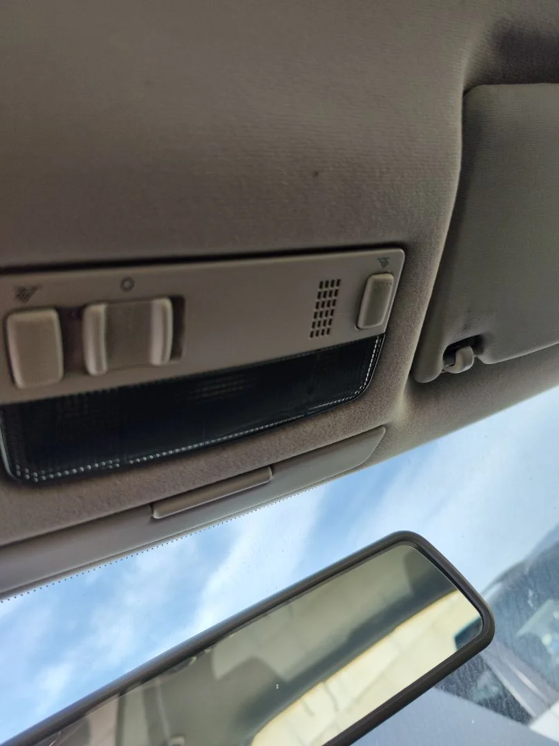 Foto de LUZ INTERIOR VOLKSWAGEN GOLF IV BERLINA (1J1)(10.1997) 2.0 (116 CV / 85 KW)