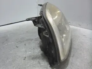 Foto de FARO IZQUIERDO OPEL VECTRA C BERLINA 2.0 DTI (101 CV / 74 KW) referencia 15588700 foto 6