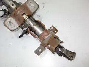 Foto de COLUMNA DIRECCION NISSAN PRIMERA BERLINA (P12) 1.9 16V Turbodiesel CAT (120 CV / 88 KW) foto 3