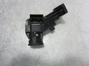 Foto de INTERRUPTOR FIAT 500L (330) 1.3 16V JTD CAT (84 CV / 62 KW) referencia 00505254300 foto 2