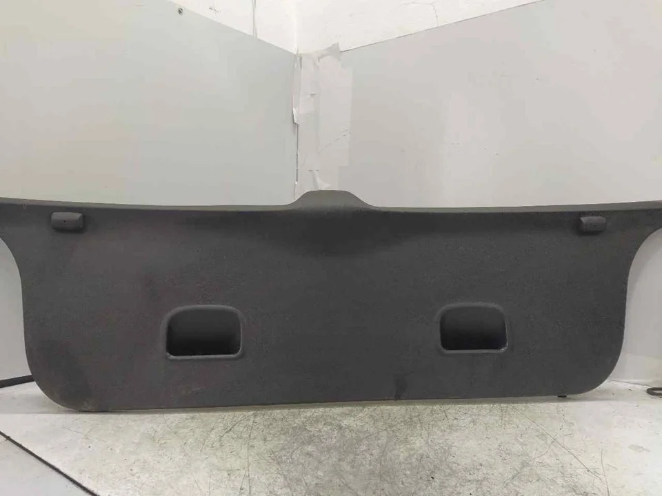 Foto de GUARNECIDO PORTON TRASERO VOLKSWAGEN POLO III BERLINA (6N2) 1.4 16V (75 CV / 55 KW) referencia 6N0867605F