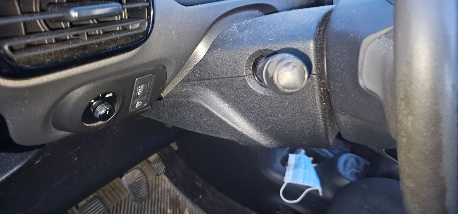 Foto de COLUMNA DIRECCION CITROEN C4 CACTUS 1.2 12V VTi (82 CV / 60 KW) referencia 98006198ZD