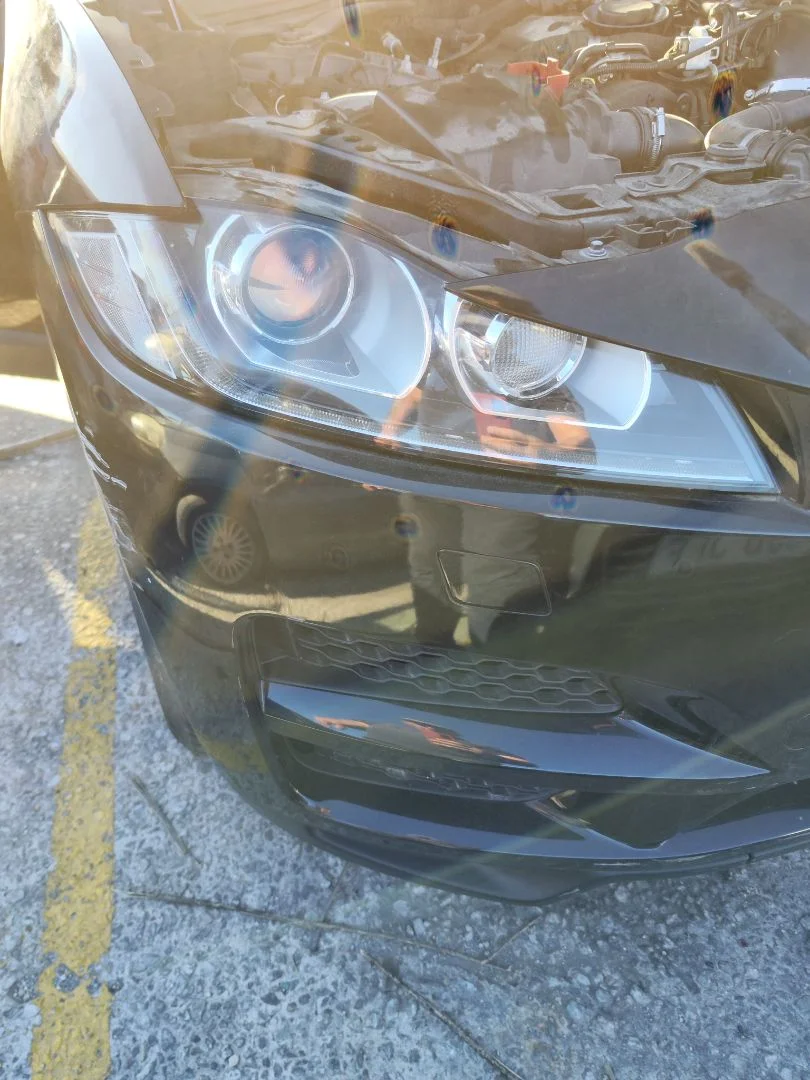 Foto de FARO DERECHO JAGUAR F-PACE 3.0 V6 Diesel CAT (301 CV / 221 KW) referencia GX6313W029EF