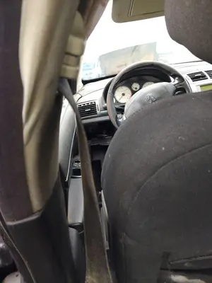 Foto de CINTURON SEGURIDAD DELANTERO IZQUIERDO PEUGEOT 407 2.0 16V HDi FAP CAT (RHR / DW10BTED4) (136 CV / 100 KW)