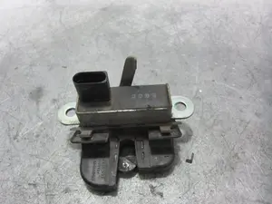 Foto de CERRADURA MALETERO / PORTON SEAT LEON (1P1) 1.9 TDI (105 CV / 77 KW) referencia 1P0827505