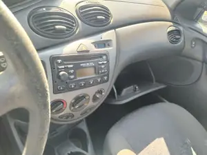 Foto de VENTILADOR CALEFACCION FORD FOCUS BERLINA (CAK) 1.8 TDCi CAT (101 CV / 74 KW)