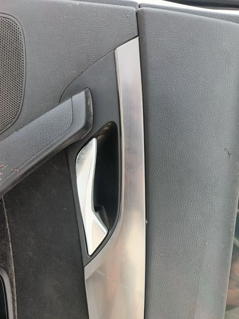 Foto de MANETA INTERIOR TRASERA DERECHA HYUNDAI I40 CW (VF) 1.7 CRDi CAT (141 CV / 104 KW)