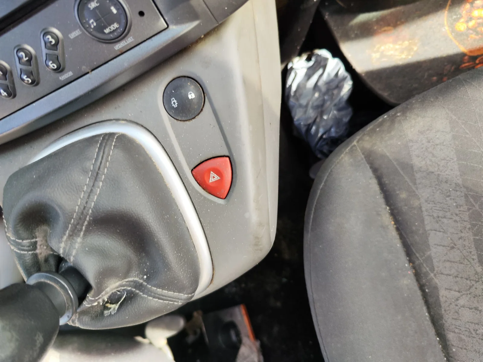 Foto de WARNING RENAULT SCENIC II (JM) 1.5 dCi Diesel (106 CV / 78 KW)