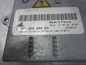 Foto de CENTRALITA FAROS XENON MAZDA 6 BERLINA (GG) 2.0 Diesel CAT (136 CV / 100 KW) referencia 1307329086 foto 2