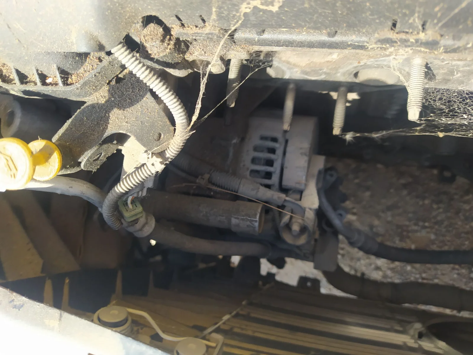 Foto de ALTERNADOR MINI MINI (R56) 1.4 16V CAT (95 CV / 70 KW)