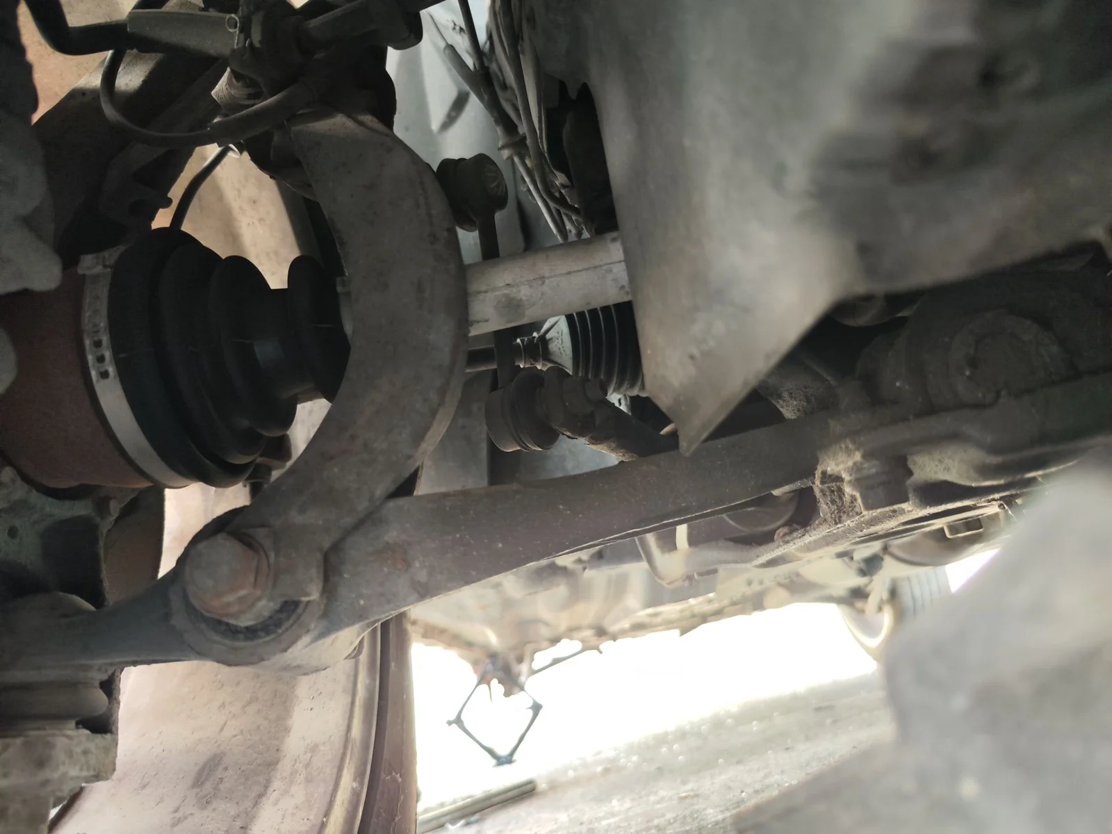 Foto de BRAZO SUSPENSION DELANTERO DERECHO ALFA ROMEO 156 SPORTWAGON 2.4 JTD CAT (175 CV / 129 KW) referencia 0051834094