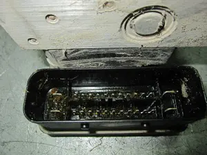 Foto de ABS CITROEN C3 1.4 (73 CV / 54 KW) referencia 9651412080 foto 6