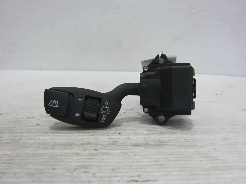 Foto de MANDO LIMPIA BMW SERIE 5 BERLINA (E60) referencia 6924106A