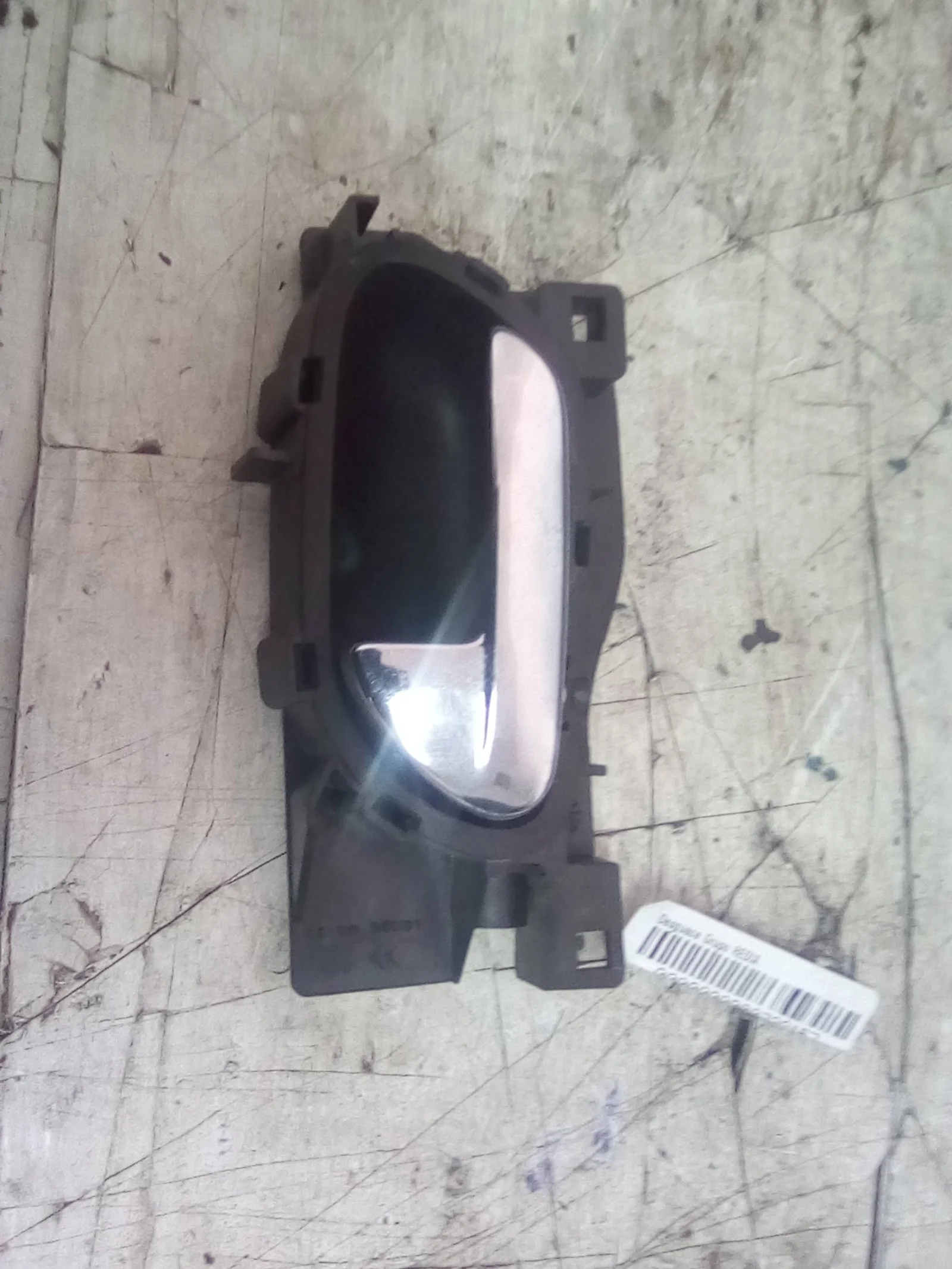 Foto de MANETA ELEVALUNAS DELANTERA IZQUIERDA PEUGEOT 407 SW referencia 12G100187386