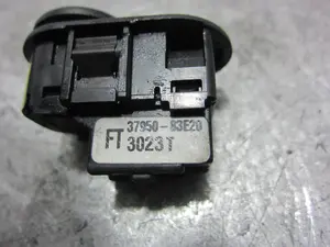 Foto de MANDO RETROVISOR SUZUKI IGNIS RM (MH) 1.3 DDiS Diesel CAT (69 CV / 51 KW) referencia 3795083E20 foto 4