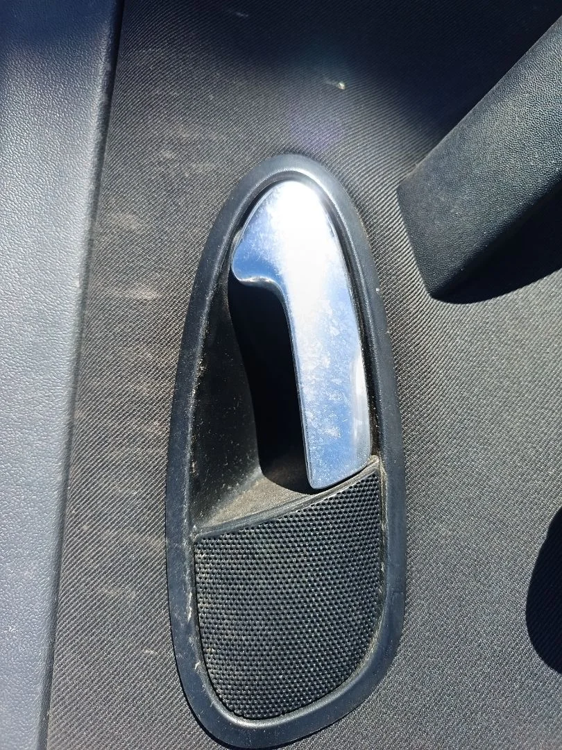 Foto de MANETA INTERIOR TRASERA DERECHA SEAT ALTEA (5P1) 1.6 TDI (105 CV / 77 KW)