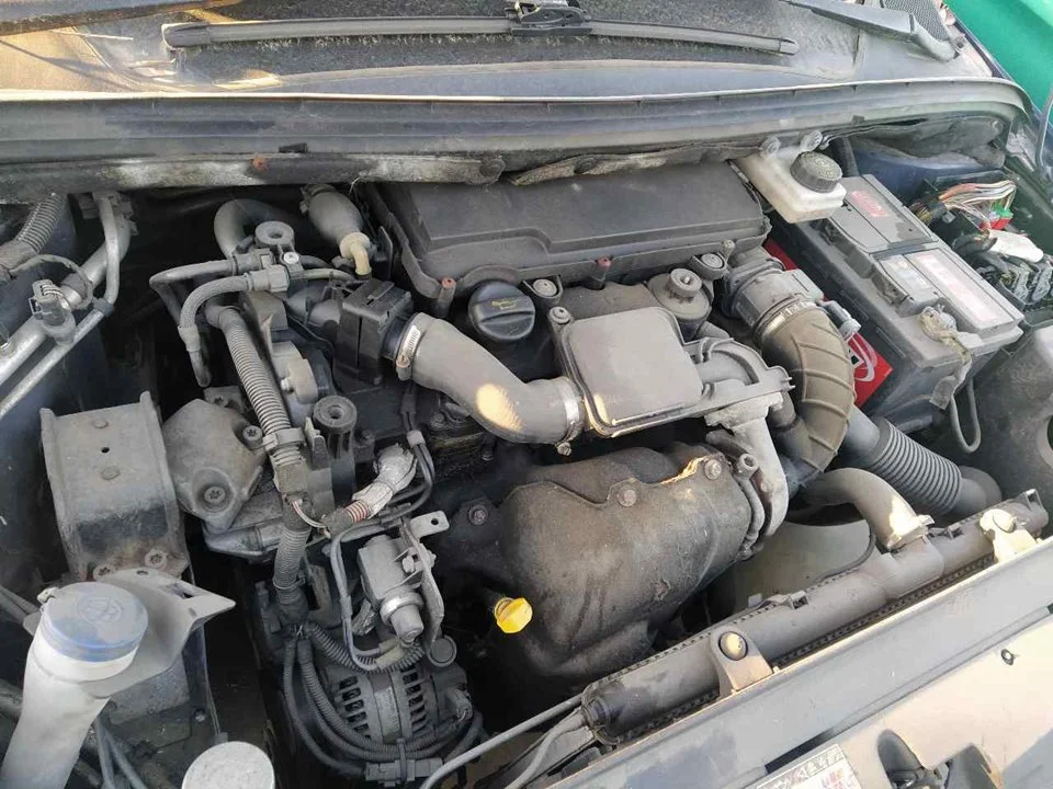 Foto de MOTOR COMPLETO PEUGEOT 307 (S1)(04.2001) 1.4 HDi (68 CV / 50 KW) referencia 8HZ