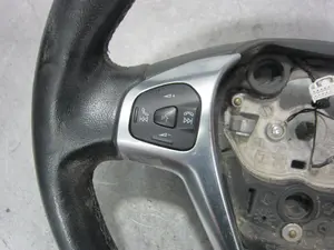 Foto de VOLANTE FORD FIESTA (CNN) 1.5 TDCi CAT (75 CV / 55 KW) referencia 62146117C foto 2