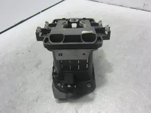 Foto de MOLDURA SEAT LEON (5F1) 1.6 TDI (105 CV / 77 KW) referencia 5F0864225A foto 5