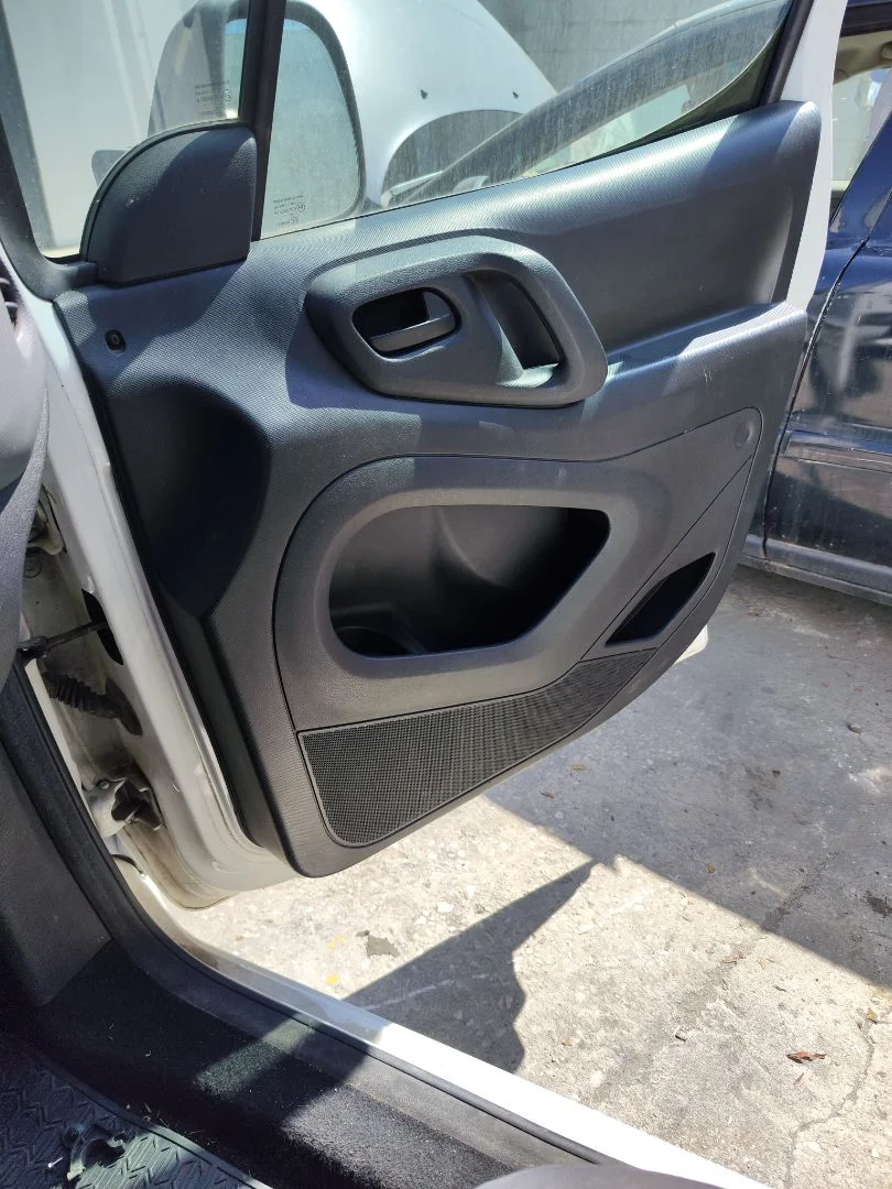 Foto de ELEVALUNAS DELANTERO DERECHO CITROEN BERLINGO FURGÓN 1.6 16V HDi FAP (75 CV / 55 KW) referencia 9802389180
