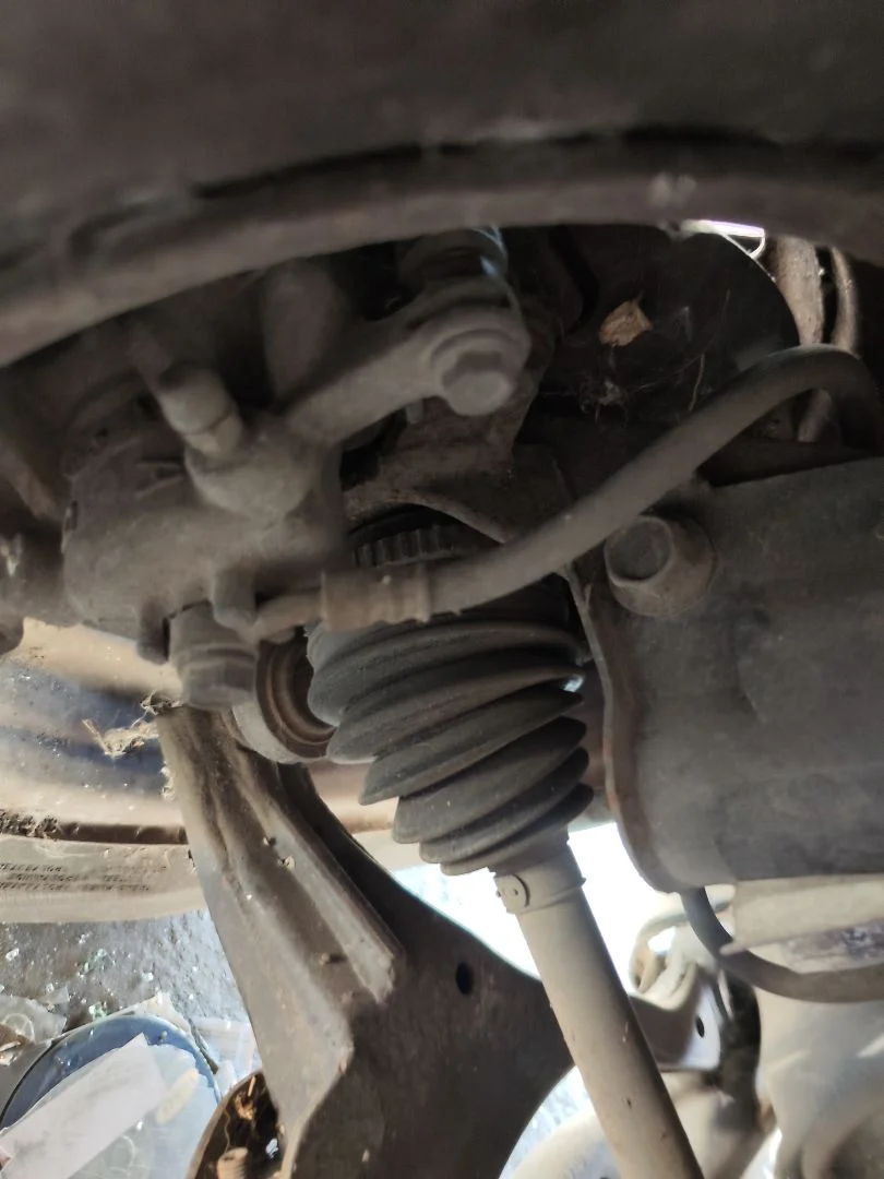 Foto de PINZA DE FRENO DELANTERA IZQUIERDA HONDA CIVIC AERODECK (MB/MC) 1.6 CAT (D 16 B 2) (116 CV / 85 KW)