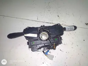 Foto de MANDO MULTIFUNCION CITROEN C4 BERLINA 1.6 e-HDi FAP (114 CV / 84 KW) referencia 98000223ZD foto 3