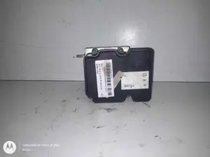 Foto de ABS SEAT IBIZA SC (6J1) 1.6 TDI (105 CV / 77 KW) referencia 6R0907379AS foto 2