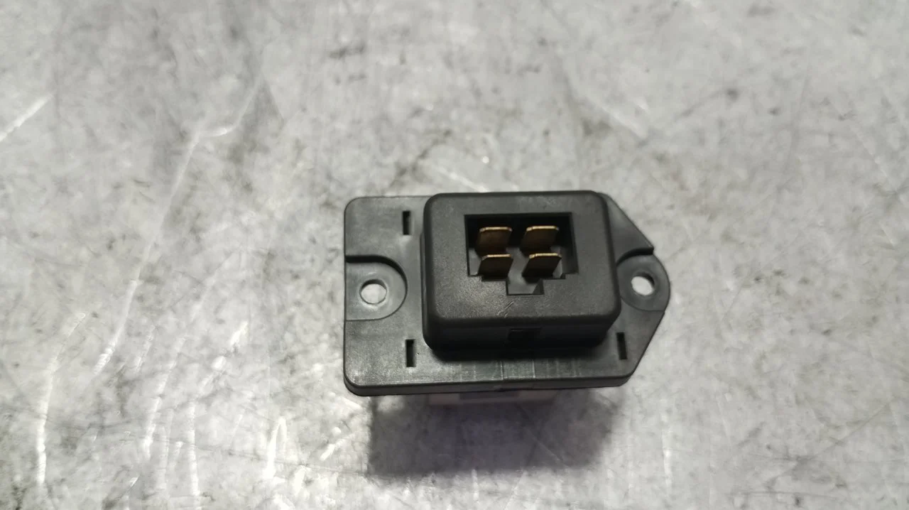 Foto de RESISTENCIA CALEFACCION HYUNDAI I40 CW (VF) 1.7 CRDi CAT (141 CV / 104 KW) referencia 97179-2J000