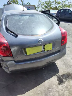 Foto de PORTON TRASERO NISSAN PRIMERA BERLINA (P12) 2.2 16V Turbodiesel CAT (126 CV / 93 KW) referencia 90100AU230 foto 1