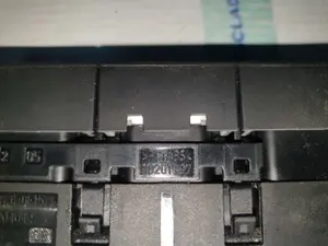 Foto de INTERRUPTOR VOLKSWAGEN GOLF VII (5G1/BE1) referencia 10201997 foto 2