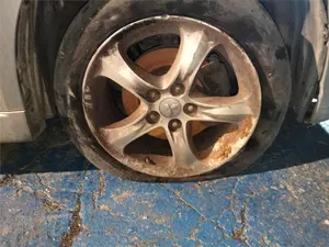 Foto de LLANTA MITSUBISHI GRANDIS (NA0W)