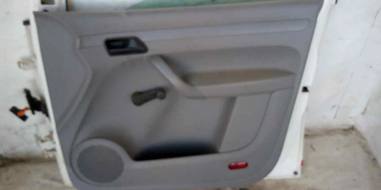 Foto de ELEVALUNAS DELANTERO DERECHO VOLKSWAGEN CADDY (2K)(02.2004) 1.9 TDI (105 CV / 77 KW)
