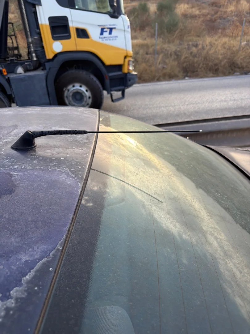 Foto de ANTENA SEAT CORDOBA BERLINA (6K2)