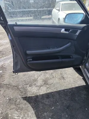Foto de GUARNECIDO PUERTA DELANTERA IZQUIERDA AUDI A6 BERLINA (4B2) 2.5 V6 24V TDI (180 CV / 132 KW) referencia 4B1867103A FKZ
