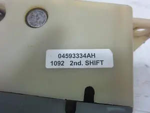 Foto de PALANCA CAMBIO CHRYSLER SEBRING JR 41 BERLINA 2.7 CAT (203 CV / 149 KW) referencia 04593334AH foto 6