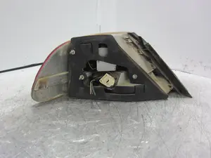 Foto de PILOTO TRASERO DERECHO BMW SERIE 7 (E65/E66) referencia 69142869 foto 5