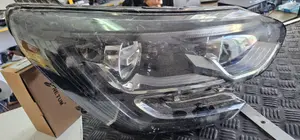 Foto de FARO DERECHO RENAULT MEGANE IV SPORT TOURER referencia 260108478R