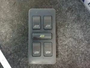 Foto de MANDO ELEVALUNAS DELANTERO IZQUIERDO AUDI 100 AVANT (C4) referencia 4A0959515B foto 2