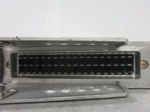 Foto de CENTRALITA ABS VOLKSWAGEN GOLF III (1H1)(11.1991) 2.0 (116 CV / 85 KW) referencia 1H0907379C foto 4