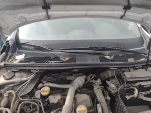 Foto de TORPEDO RENAULT MEGANE III BERLINA 5P 1.5 dCi Diesel CAT (86 CV / 63 KW) referencia 668110003R