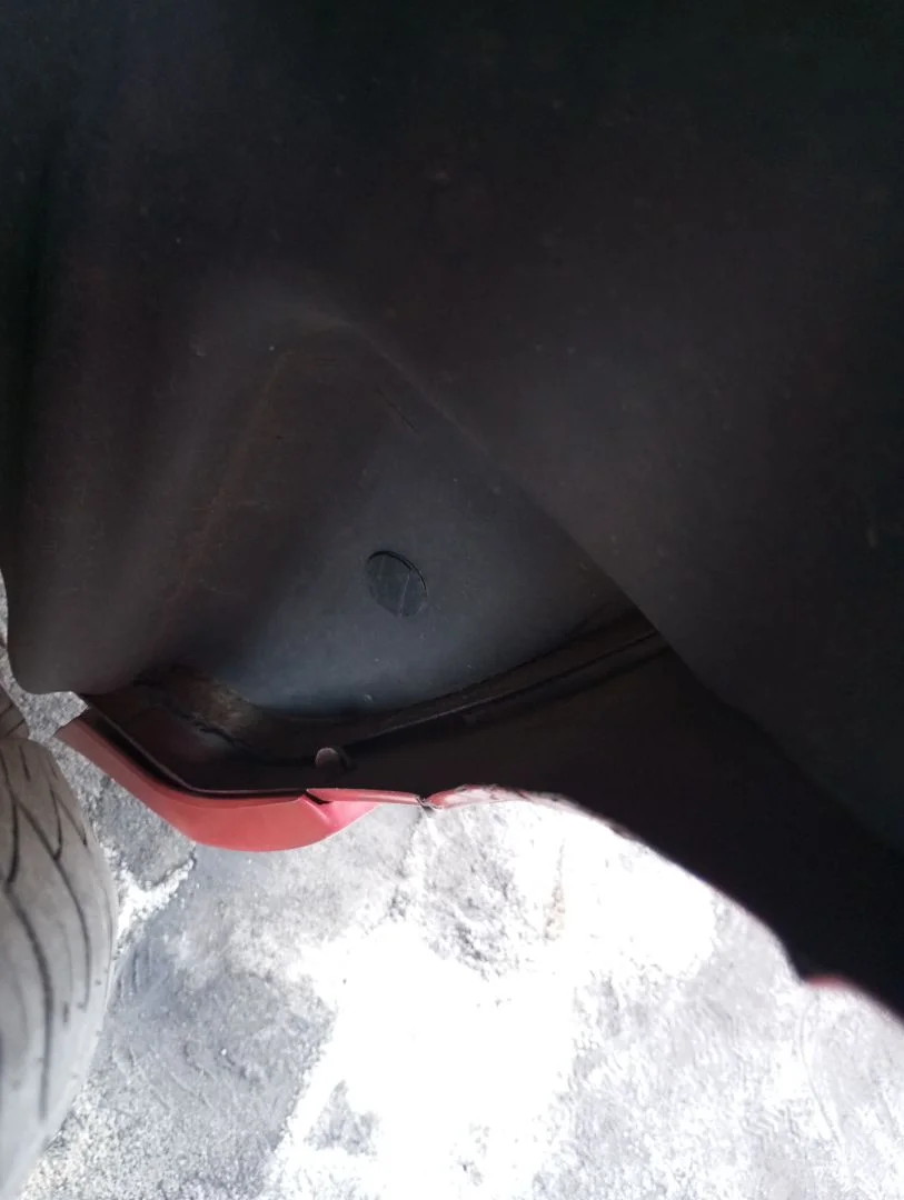Foto de PASO RUEDA TRASERO DERECHO CITROEN C2 1.4 (73 CV / 54 KW) referencia 8530GP